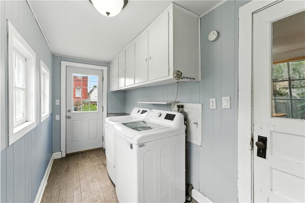 Photo 14 of 29 - 515 2nd Street