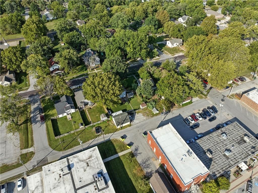 Photo 21 of 29 - 515 2nd Street