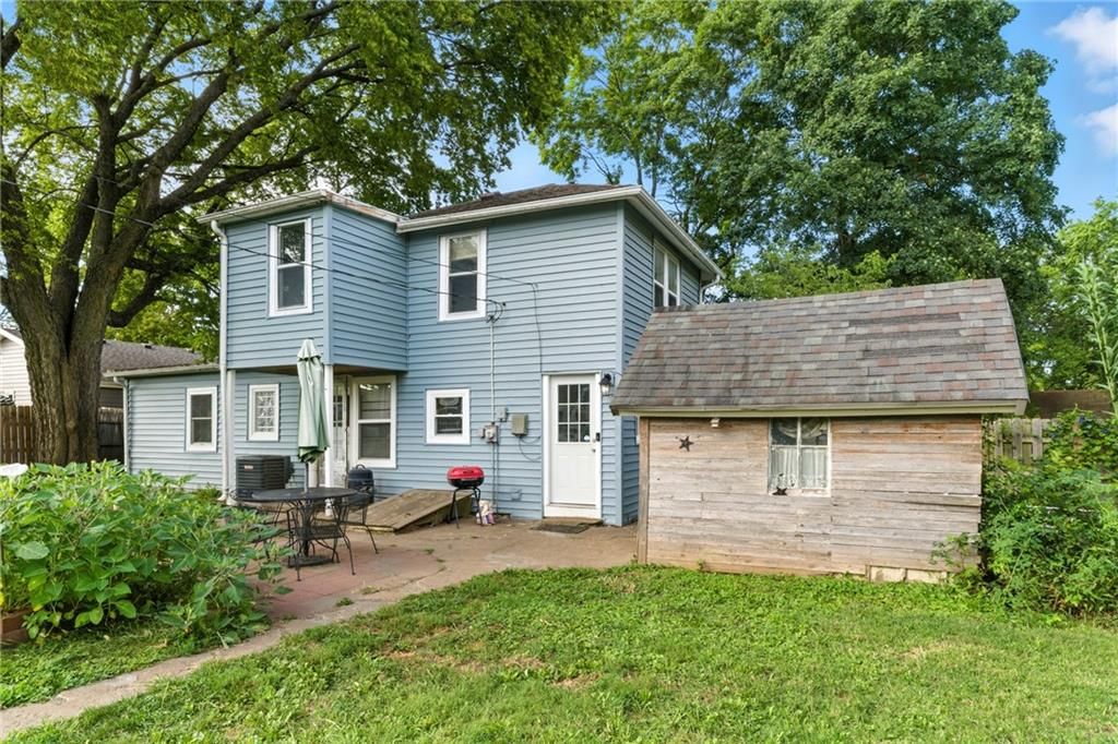 Photo 26 of 29 - 515 2nd Street
