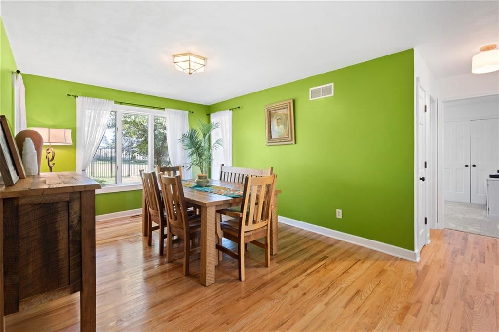 32204 E County Line Road — photo 11