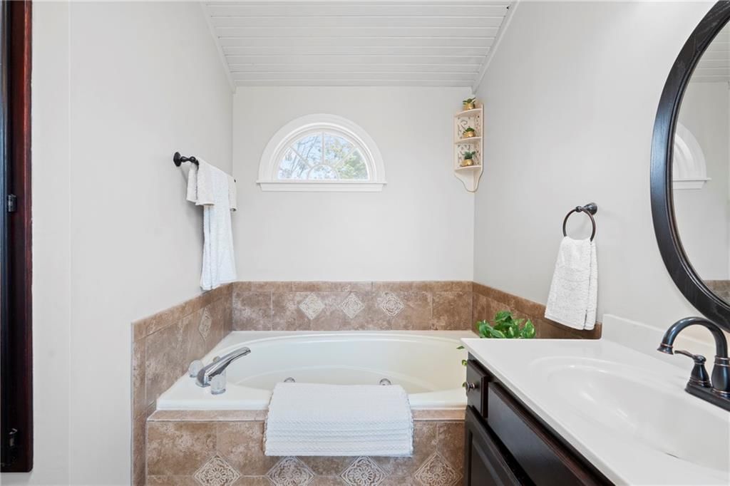32204 E County Line Road — photo 15