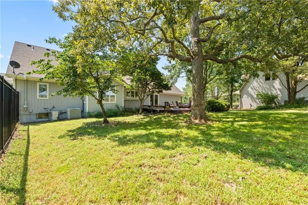 32204 E County Line Road — photo 41