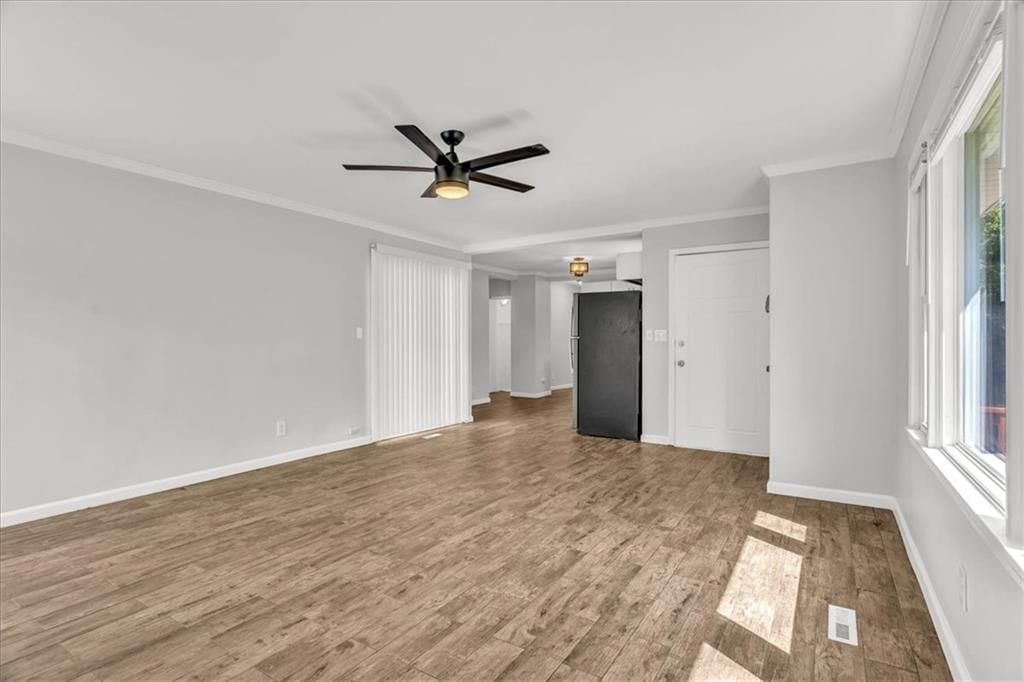 5330 NW Waukomis Drive — photo 5