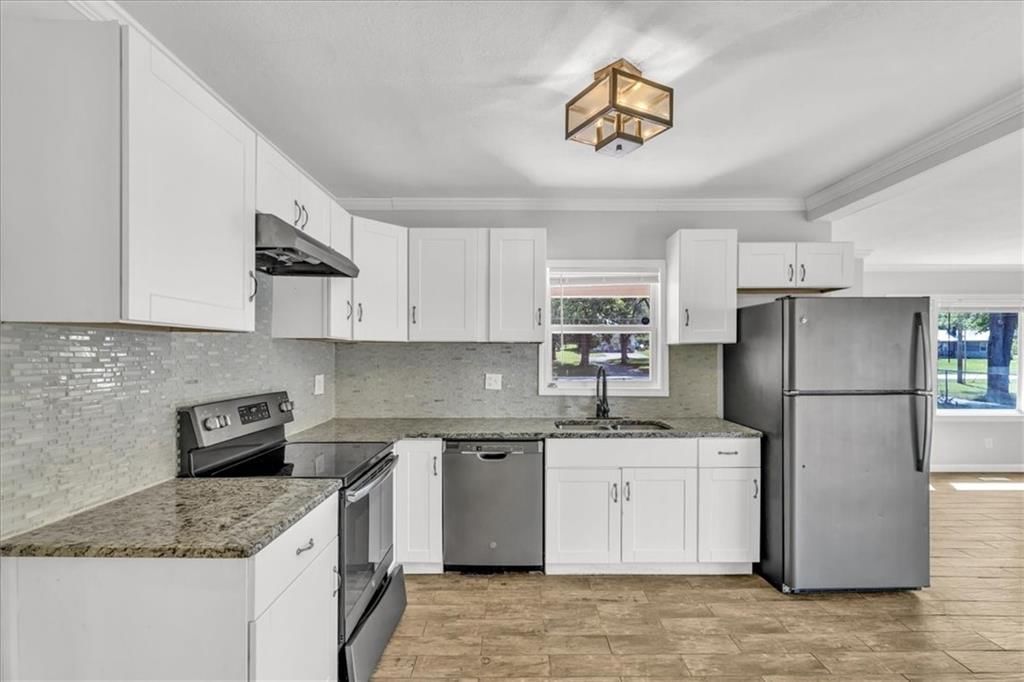 5330 NW Waukomis Drive — photo 10