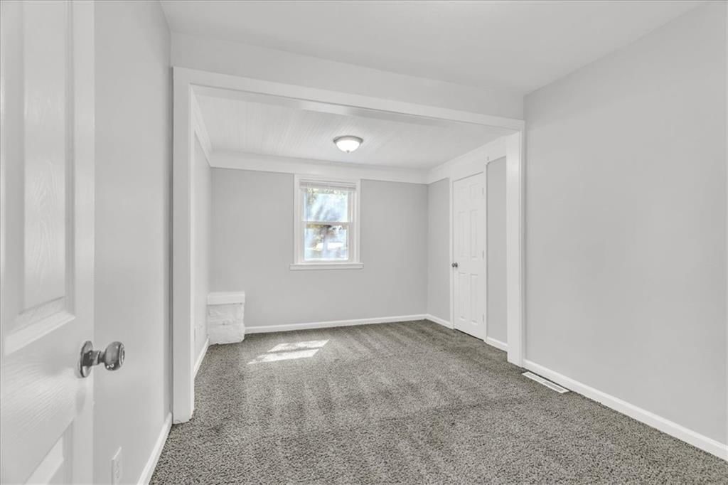 5330 NW Waukomis Drive — photo 11