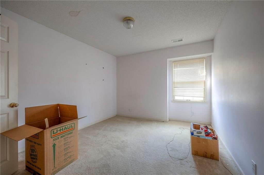 Photo 16 of 32 - 18880 W 116th Street