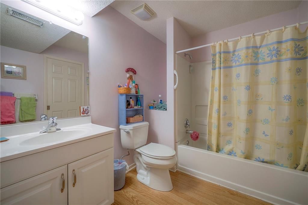Photo 24 of 32 - 18880 W 116th Street