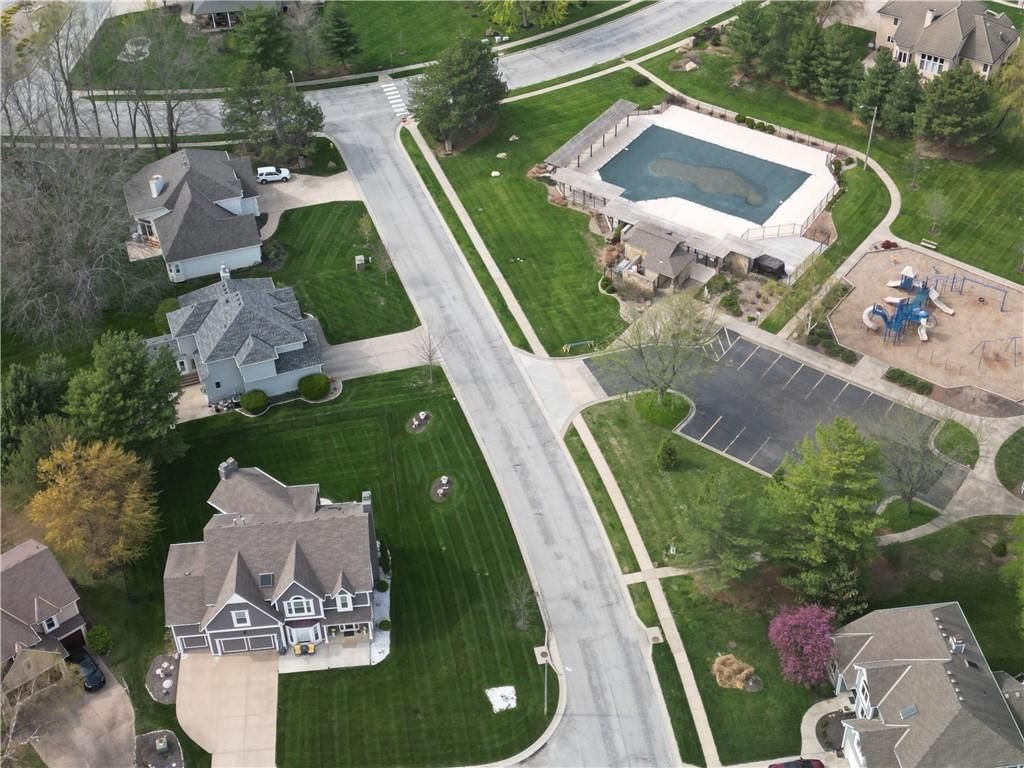 600 SW Trailpark Circle — photo 3
