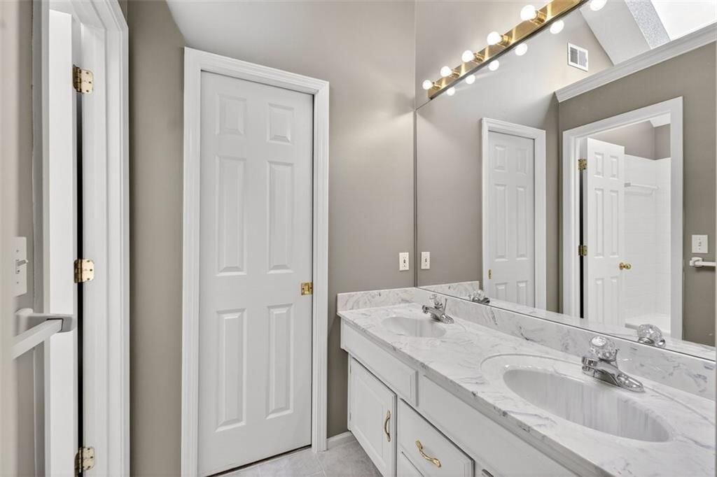 600 SW Trailpark Circle — photo 26