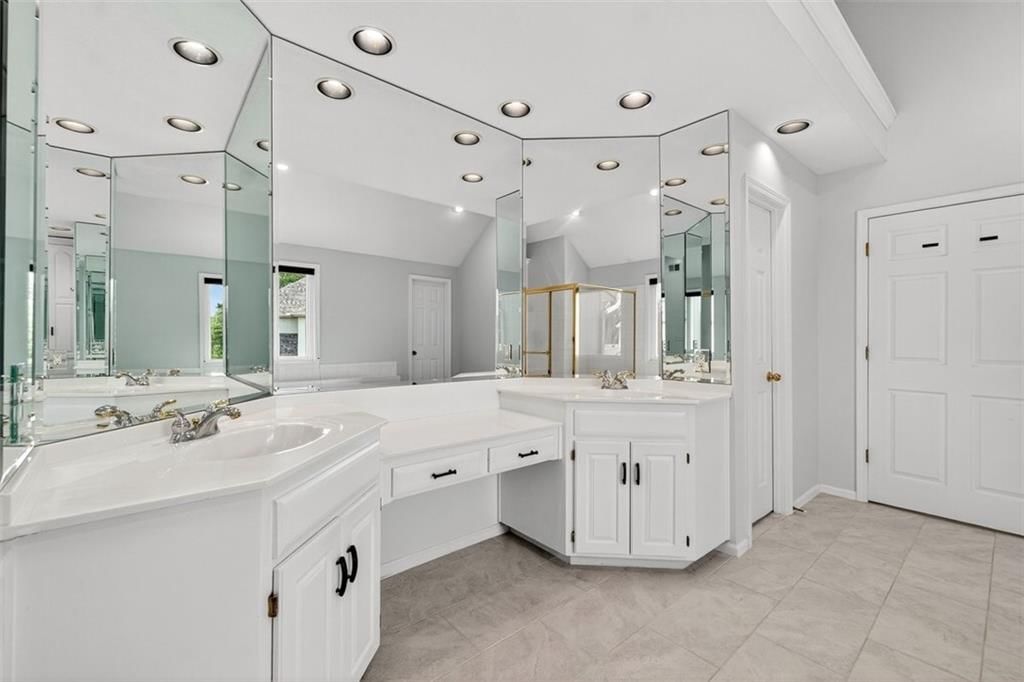 600 SW Trailpark Circle — photo 37