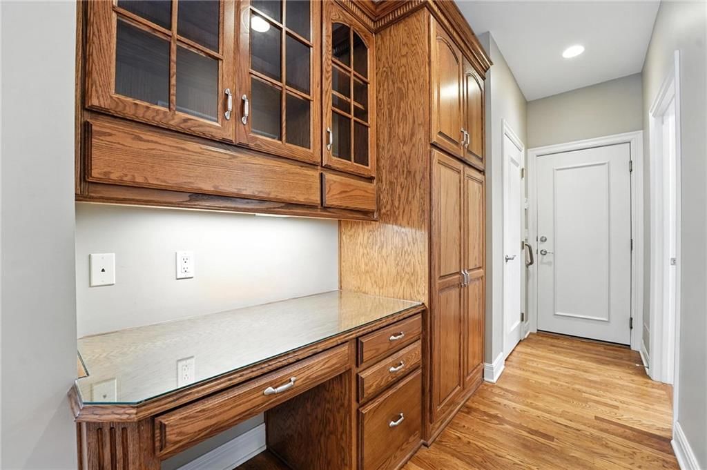 4209 W 114th Street — photo 32