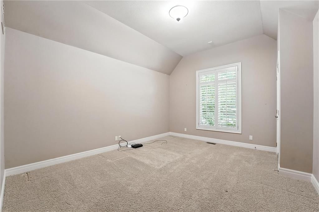 4209 W 114th Street — photo 36