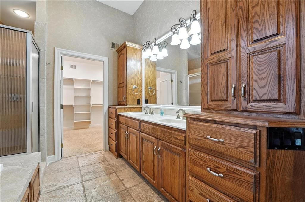 4209 W 114th Street — photo 43