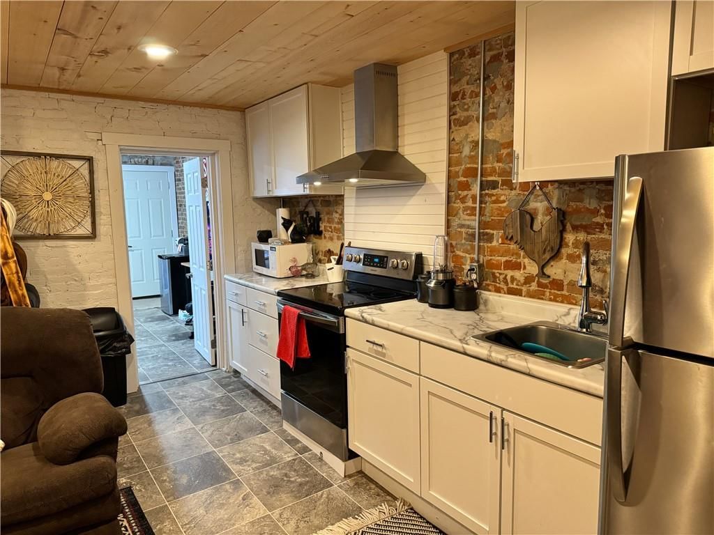 316 N FILLMORE Street — photo 25