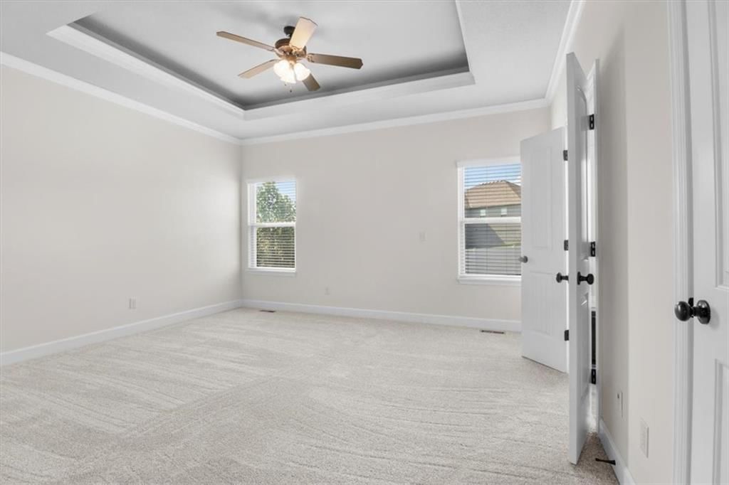 Photo 13 of 36 - 2200 NW Hedgewood Drive