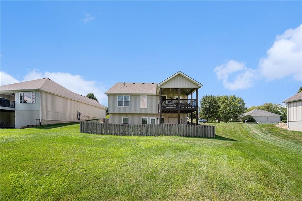 104 Prairie Rose Circle — photo 3