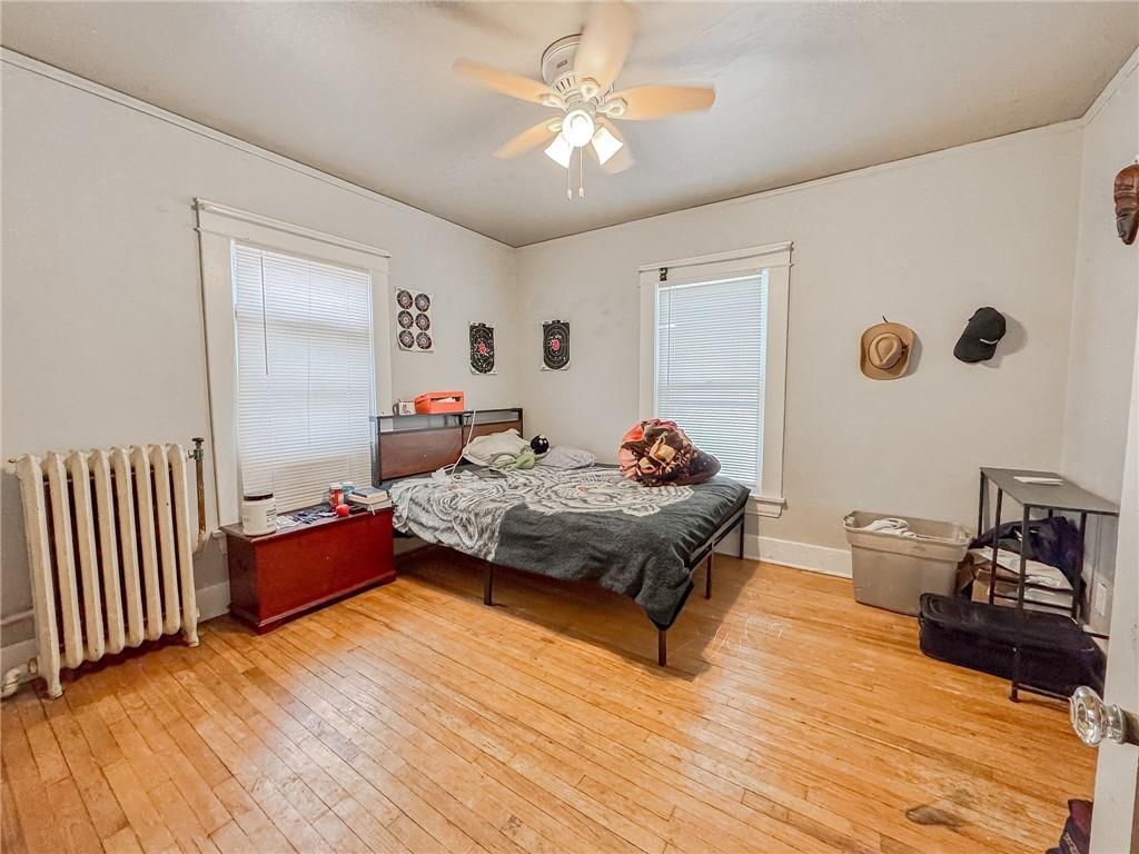 311 W 3rd Street — photo 14