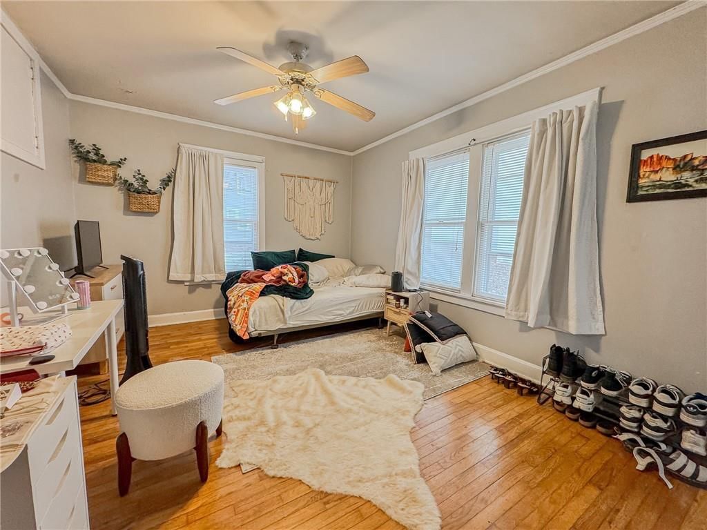 311 W 3rd Street — photo 23