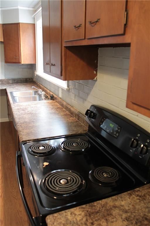 315 W 3 Street — photo 22
