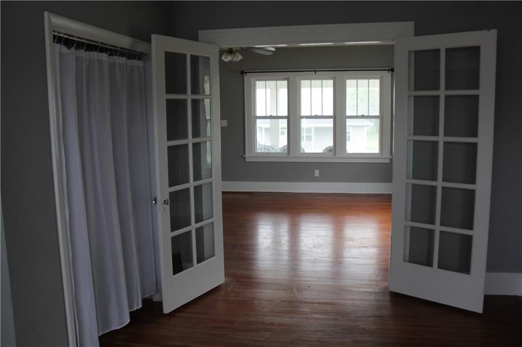 315 W 3 Street — photo 23