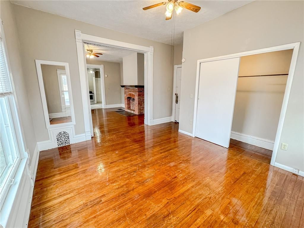 319 W 3rd Street — photo 5