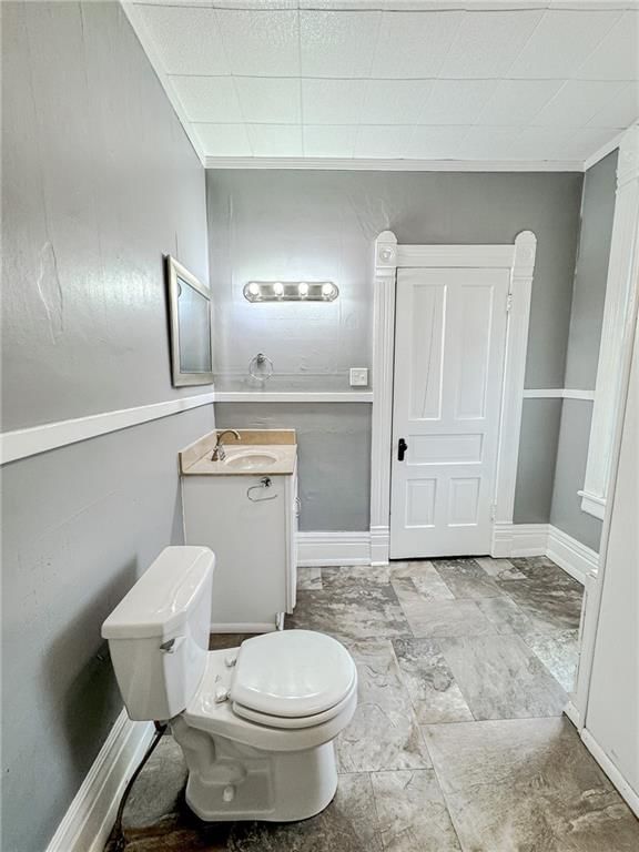 319 W 3rd Street — photo 18