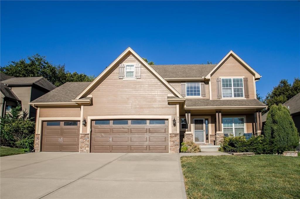 354 SE Wood Lane, Lee's Summit, MO