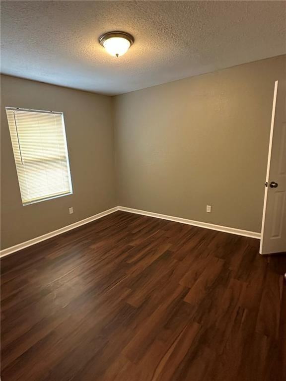 3315 Indiana Avenue — photo 17