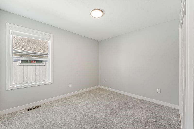 500 SW Chelmsford Drive — photo 15
