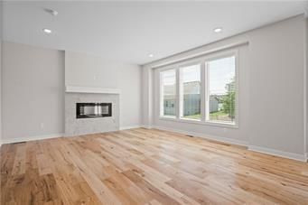 505 SW Newport Drive — photo 6
