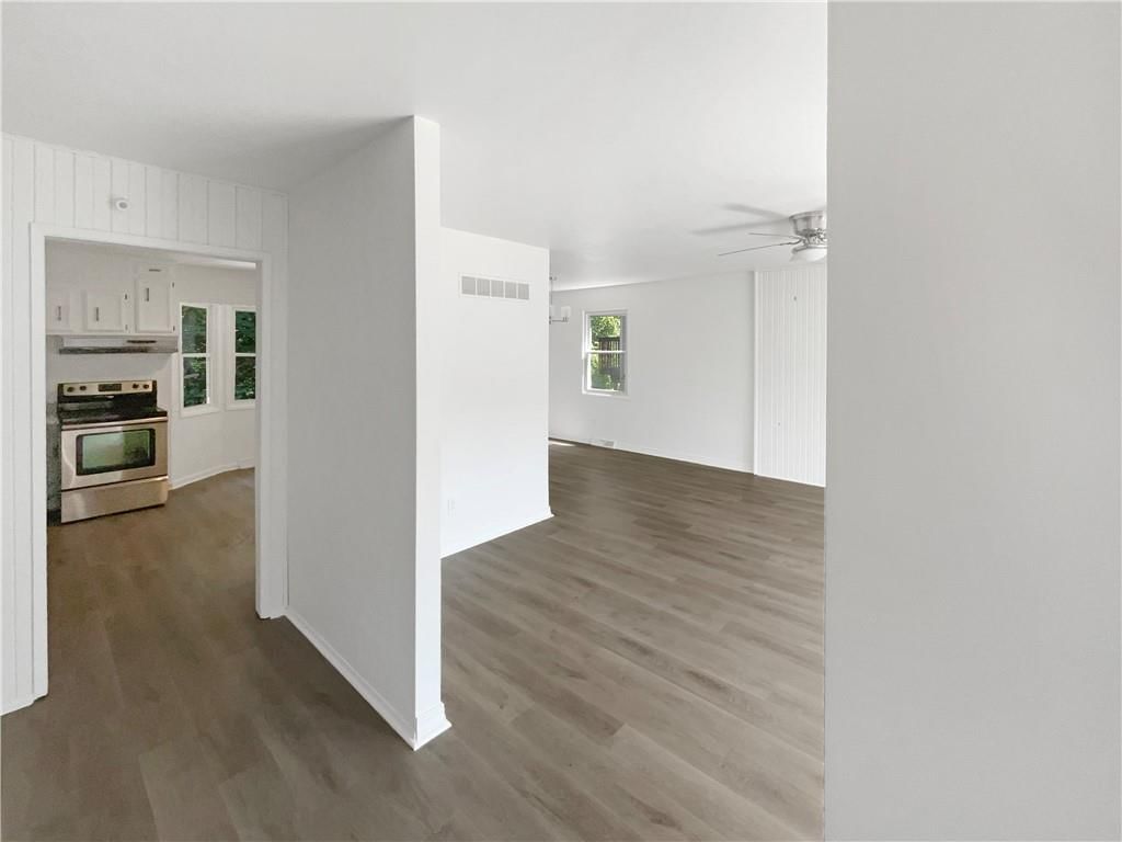 Photo 17 of 19 - 6700 NW 50th Street