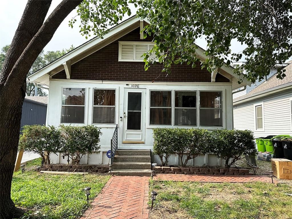 1026 E 21st Avenue, North Kansas City, MO