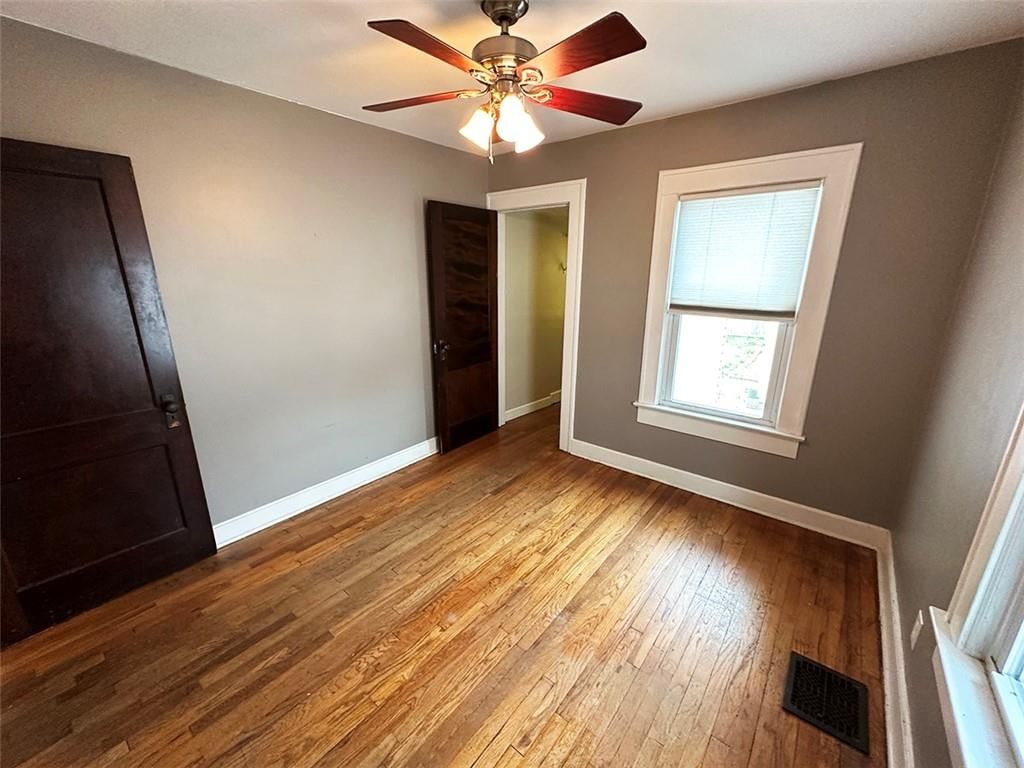 1026 E 21st Avenue — photo 30