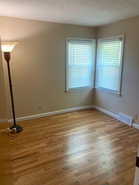 4801 Gladstone Boulevard — photo 29