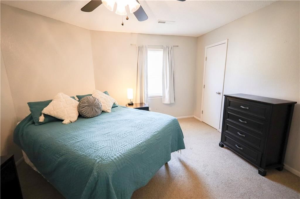 107 NE Greystone Drive — photo 15