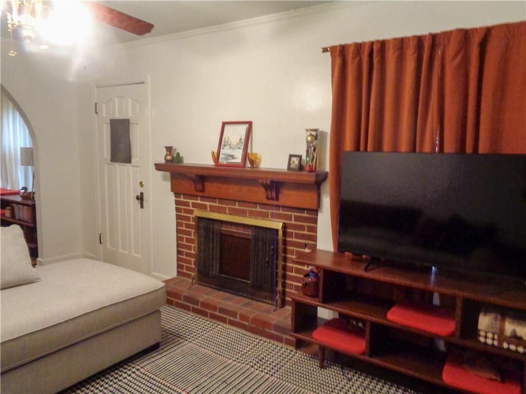 6824 Laurel Avenue — photo 8