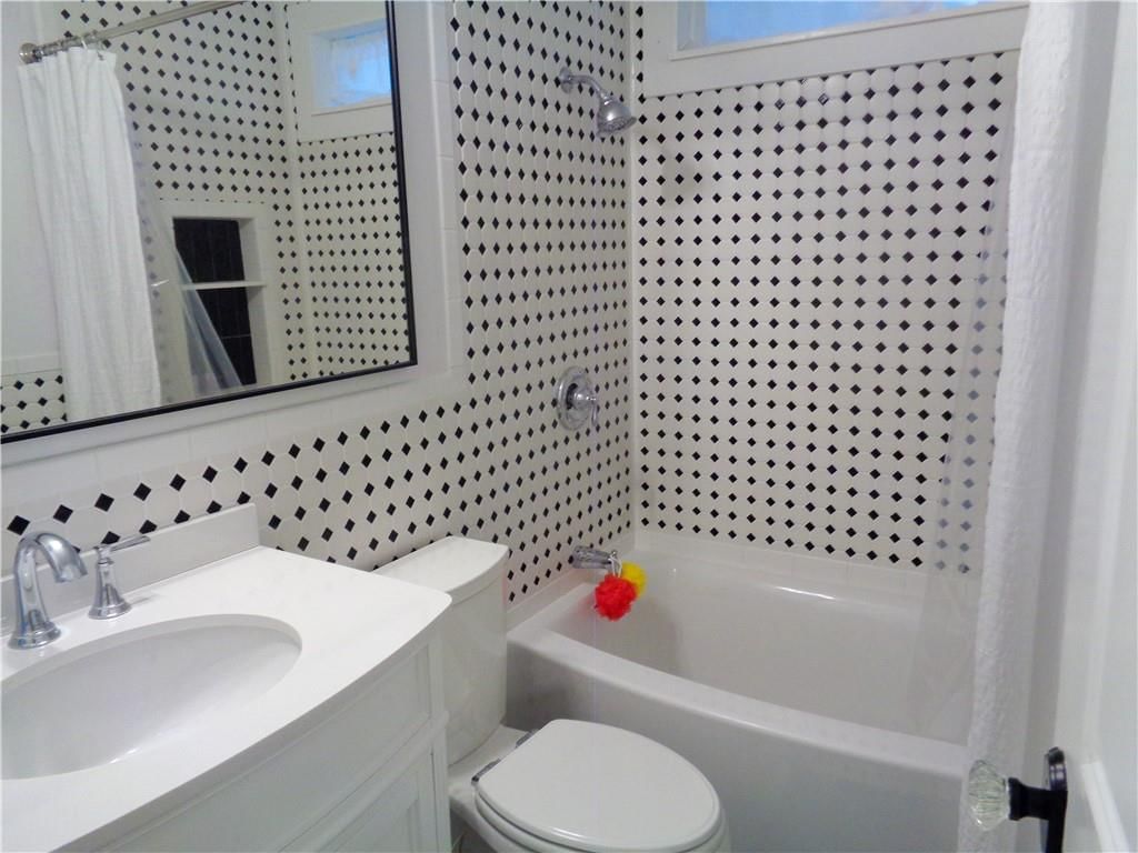 6824 Laurel Avenue — photo 21