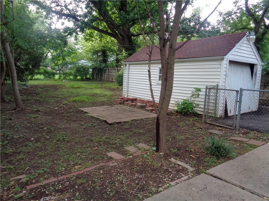 6824 Laurel Avenue — photo 28