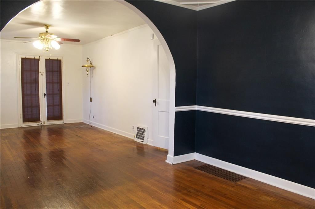 6824 Laurel Avenue — photo 37