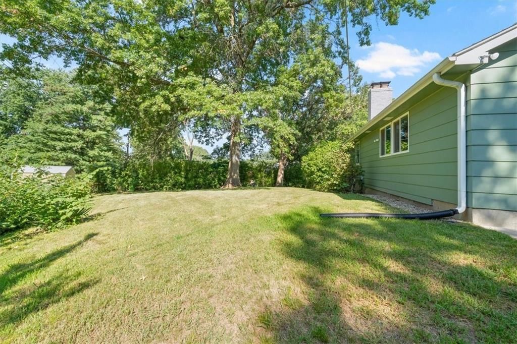 Photo 33 of 46 - 2405 NW Powderhorn Drive