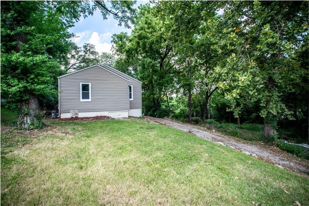 3122 DONNELLY Avenue — photo 14