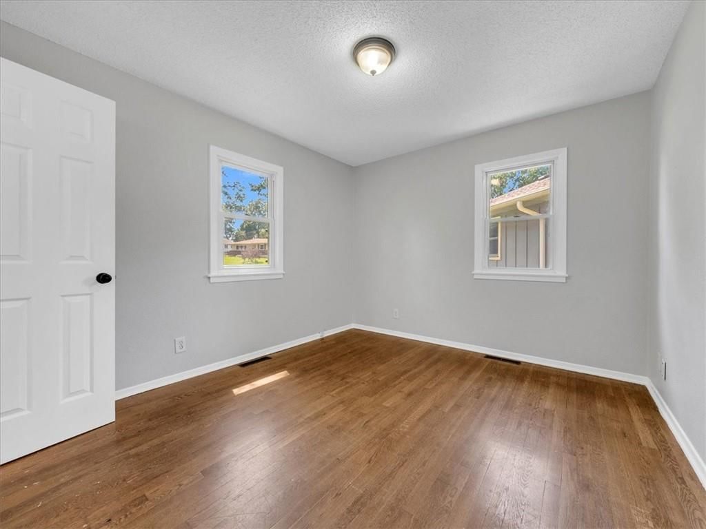 13107 E 44TH Terrace — photo 12