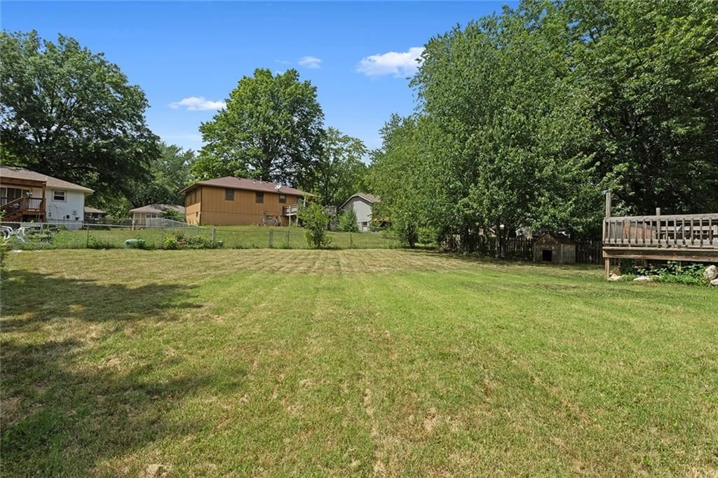 Photo 23 of 23 - 404 SE Bristol Drive