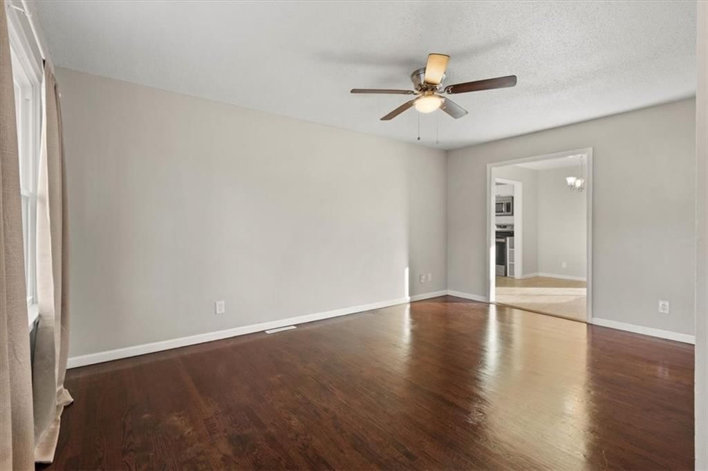 9203 Marsh Avenue — photo 4