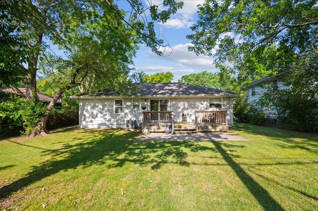 9203 Marsh Avenue — photo 26