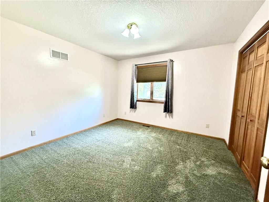 921 W Edwards Street — photo 20