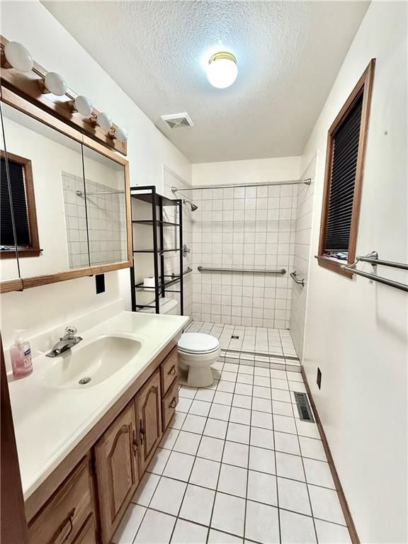 921 W Edwards Street — photo 22