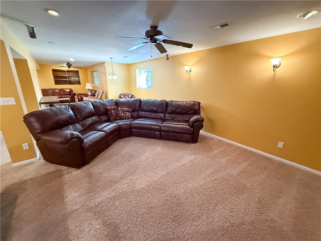 1517 Johnston Drive — photo 36