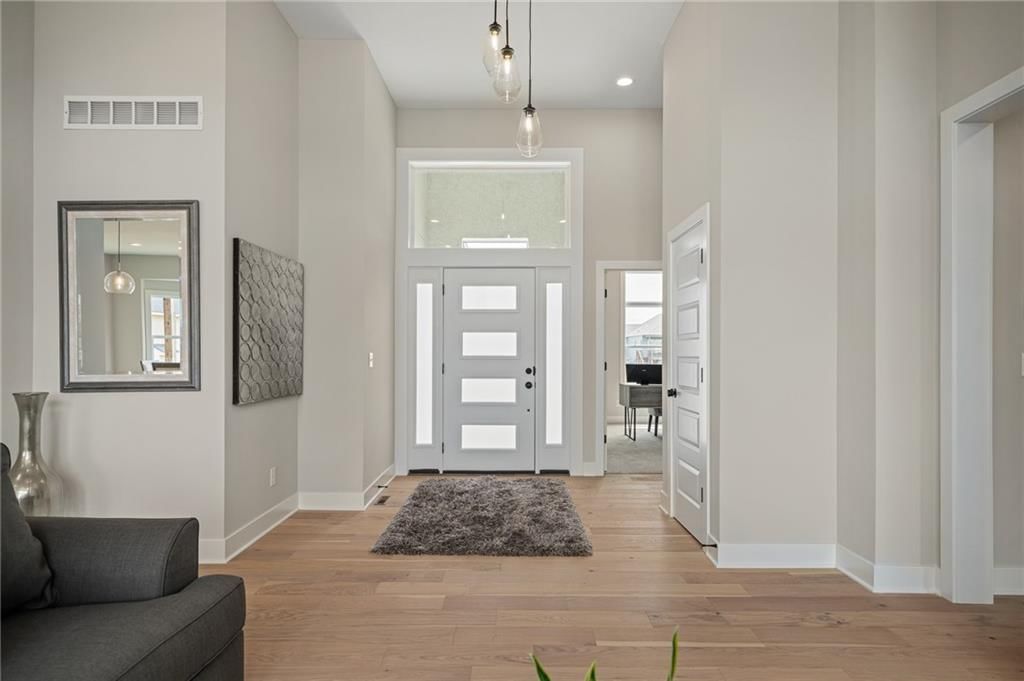 25080 W 141st Terrace — photo 3