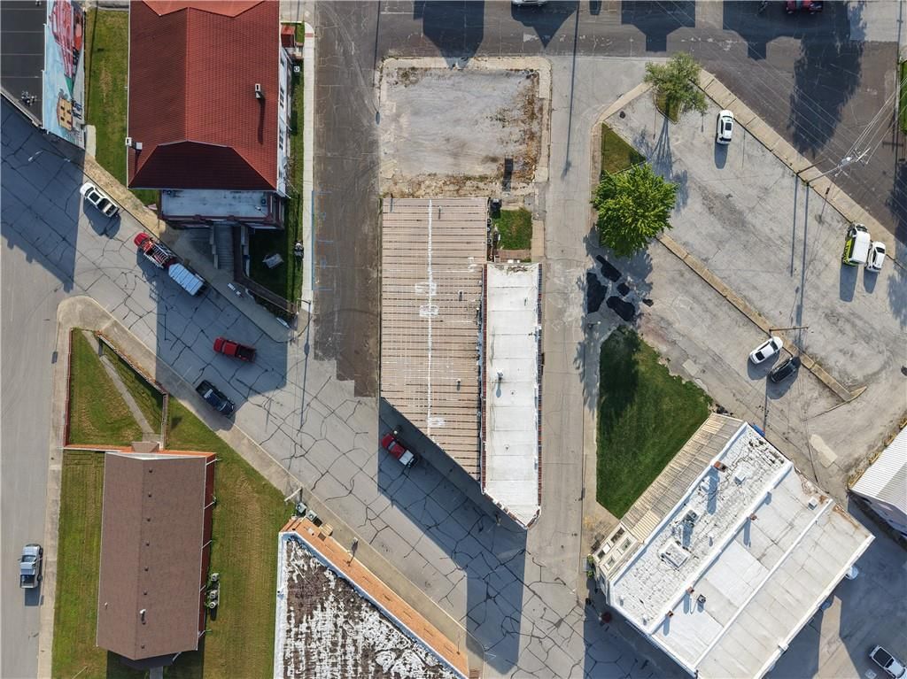 1002 Tinsman Avenue — photo 32